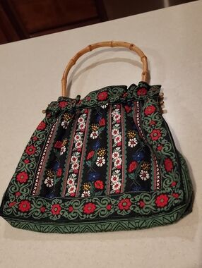 Embroidered Floral Bamboo-Handle Women’s Bag in Black, Green & Red